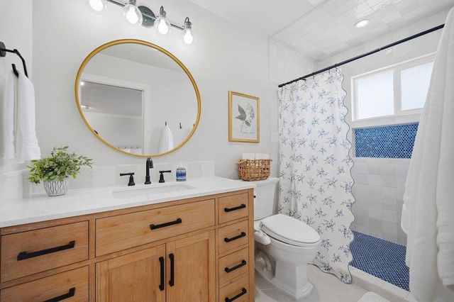 15640 La Sierra Court, Morgan Hill, CA 95037