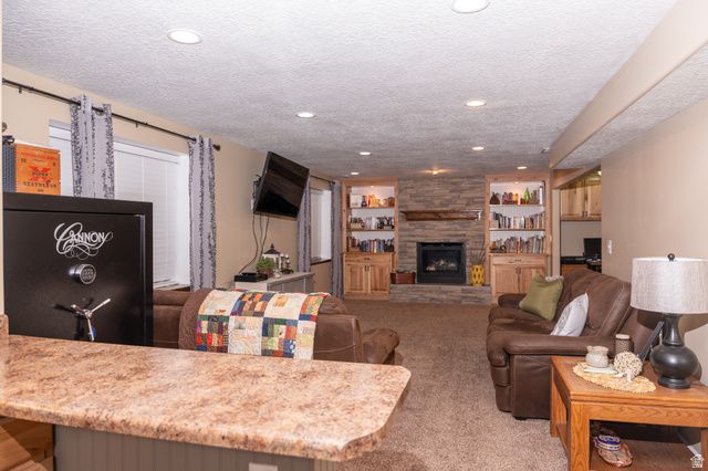 13638 S 3160 W, Riverton, UT 84065