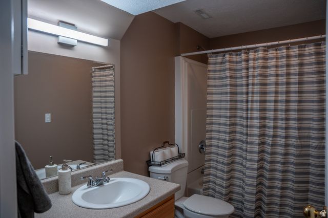 13638 S 3160 W, Riverton, UT 84065