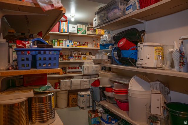 13638 S 3160 W, Riverton, UT 84065