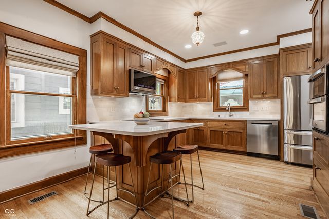 4934 N Washington Boulevard, Indianapolis, IN 46205