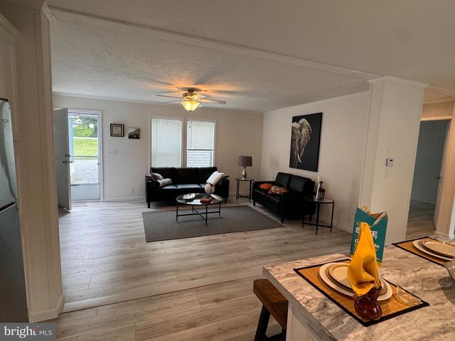 65 PROSPECT, Hellam, PA 17406