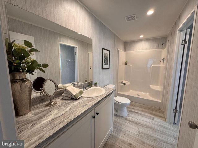 65 PROSPECT, Hellam, PA 17406