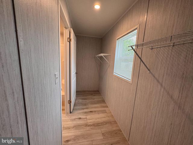 65 PROSPECT, Hellam, PA 17406