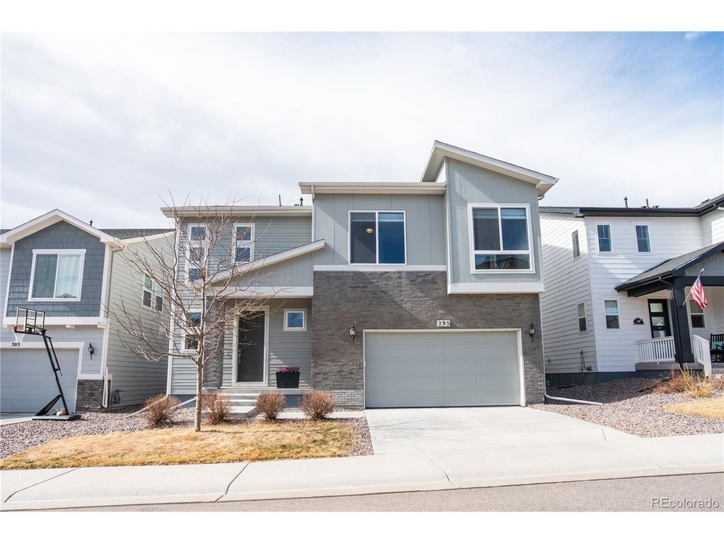 295 Lovejoy Cir, Castle Rock, CO 80104