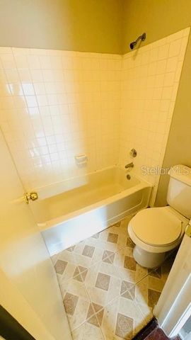 241 AFTON SQUARE 204, Altamonte Springs, FL 32714