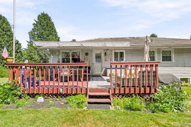 30 Harkin Road, Carmel, NY 10512