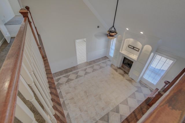 6770 SHORELINE CIR, Memphis, TN 38141