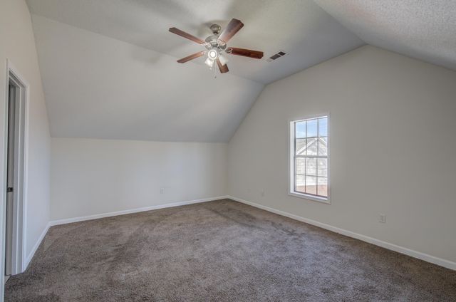 6770 SHORELINE CIR, Memphis, TN 38141