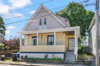 88 Lincoln Avenue, East Providence, RI 02915