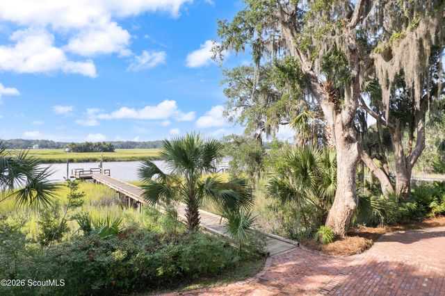 2486 Mission Drive SE, Darien, GA 31305