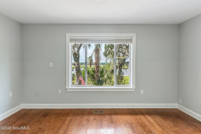2486 Mission Drive SE, Darien, GA 31305