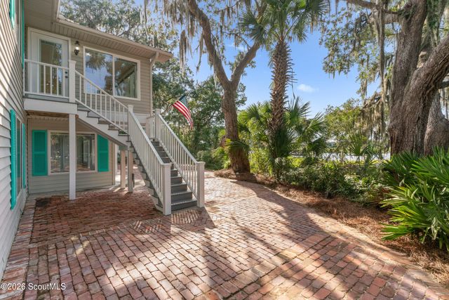 2486 Mission Drive SE, Darien, GA 31305