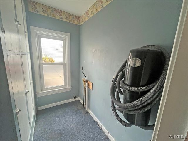 6067 East Avenue, Newfane, NY 14108