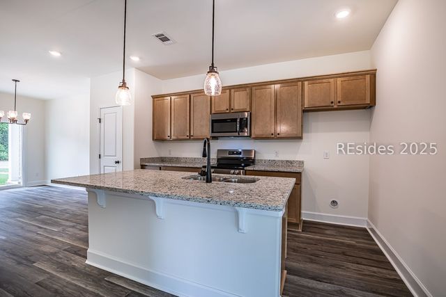 252 Weathersby St, Ridgeland, SC 29936