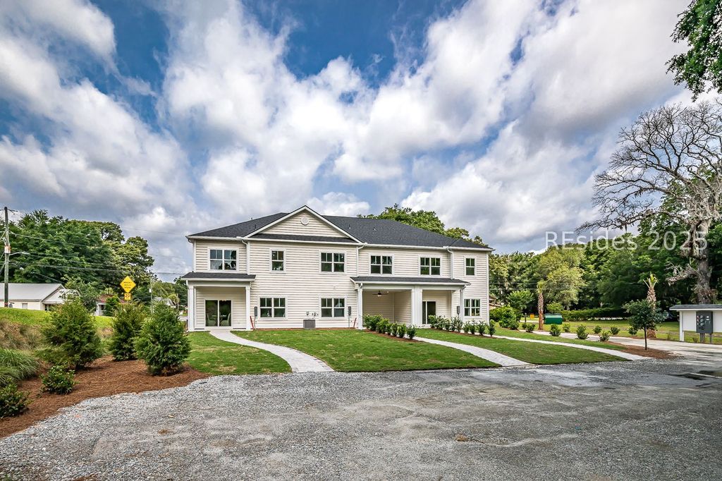 252 Weathersby St, Ridgeland, SC 29936