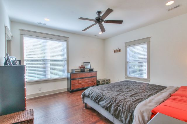 1422A Huffine St, Nashville, TN 37216