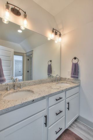 1422A Huffine St, Nashville, TN 37216