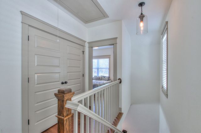 1422A Huffine St, Nashville, TN 37216