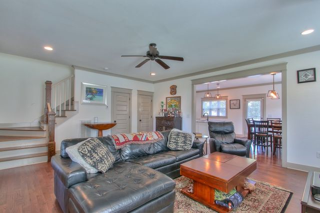 1422A Huffine St, Nashville, TN 37216