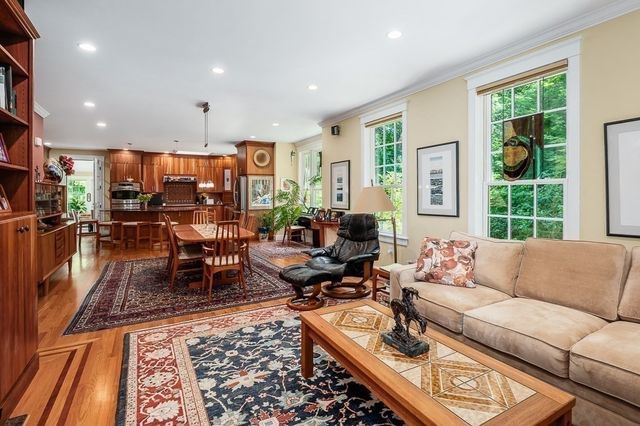 12 Wallis Dr 12, Wenham, MA 01984