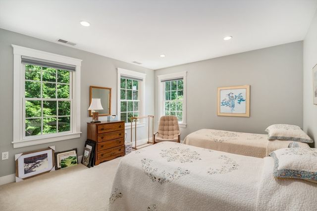 12 Wallis Dr 12, Wenham, MA 01984