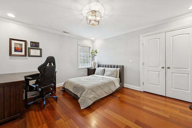 3534 Thornwood Avenue, Wilmette, IL 60091