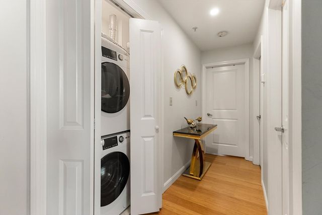 170 Oxford St 403, Lynn, MA 01901