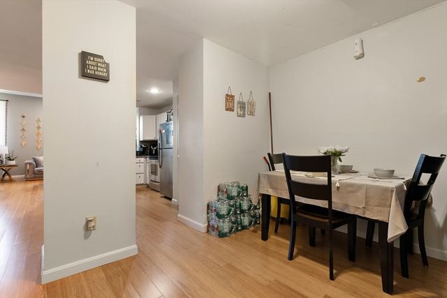 170 Oxford St 403, Lynn, MA 01901