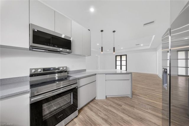 469 Woodman DR, Lehigh Acres, FL 33972