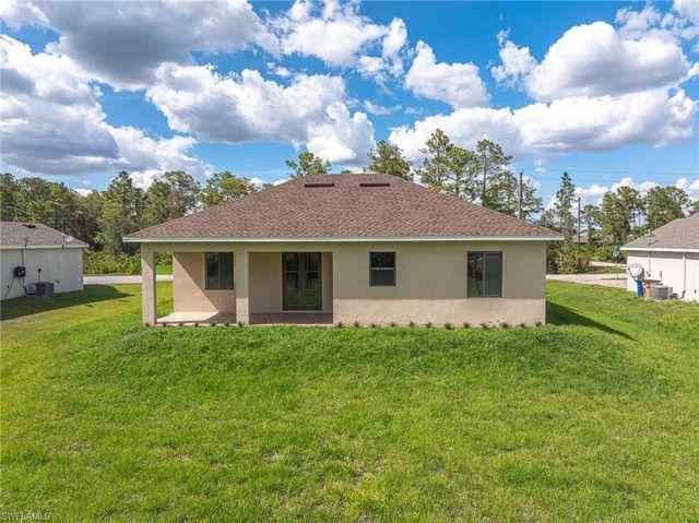 469 Woodman DR, Lehigh Acres, FL 33972