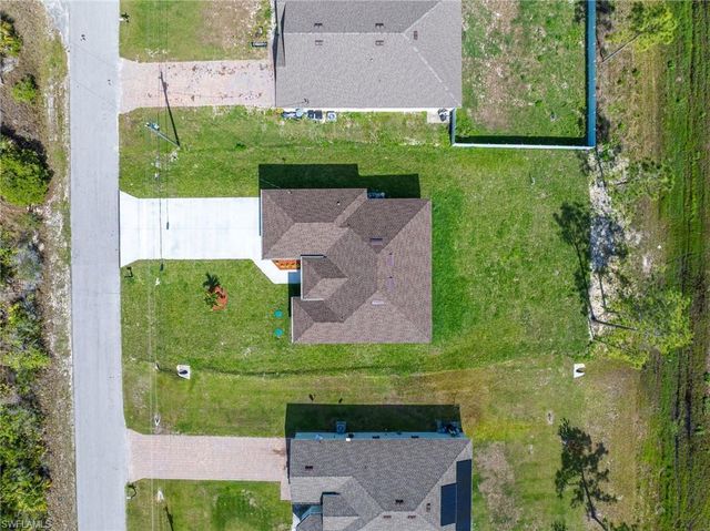 469 Woodman DR, Lehigh Acres, FL 33972