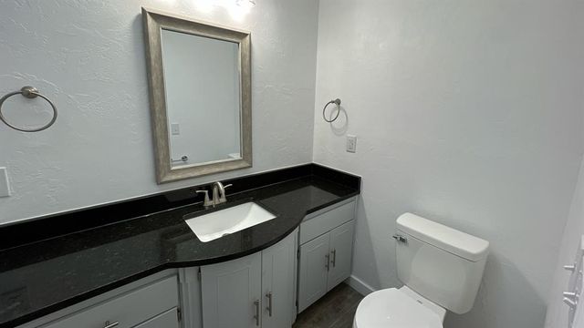 12510 Maple Ridge Road, Oklahoma City, OK 73120