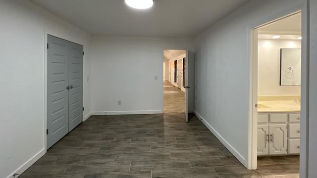 12510 Maple Ridge Road, Oklahoma City, OK 73120
