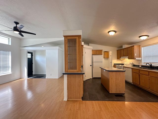 310 Jefferson Street, Klamath Falls, OR 97601