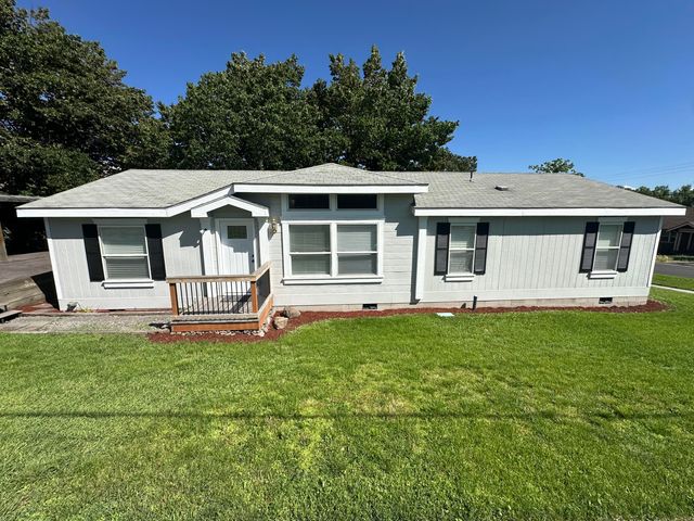 310 Jefferson Street, Klamath Falls, OR 97601