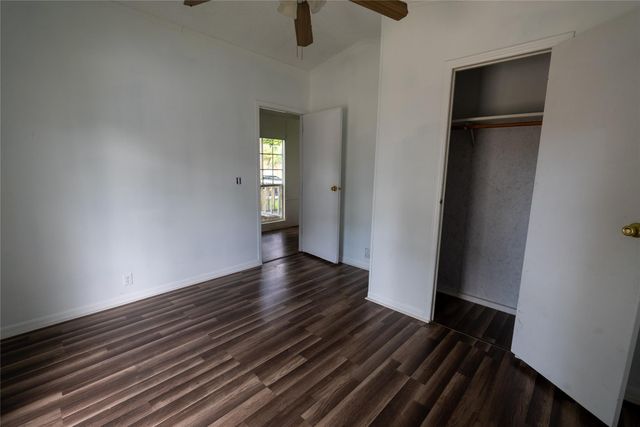 9803 Cedar Branch Drive, Baytown, TX 77521