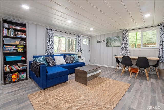 23777 Pioneer Camp Road, Crestline, CA 92325