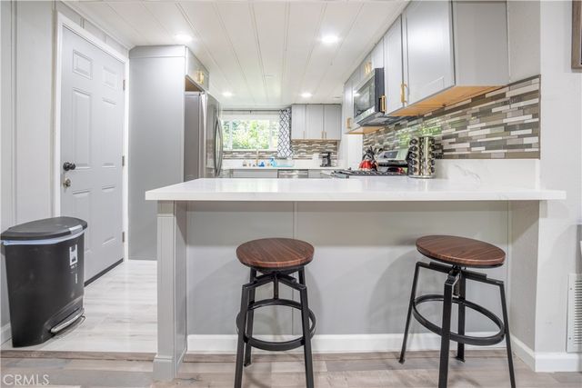 23777 Pioneer Camp Road, Crestline, CA 92325