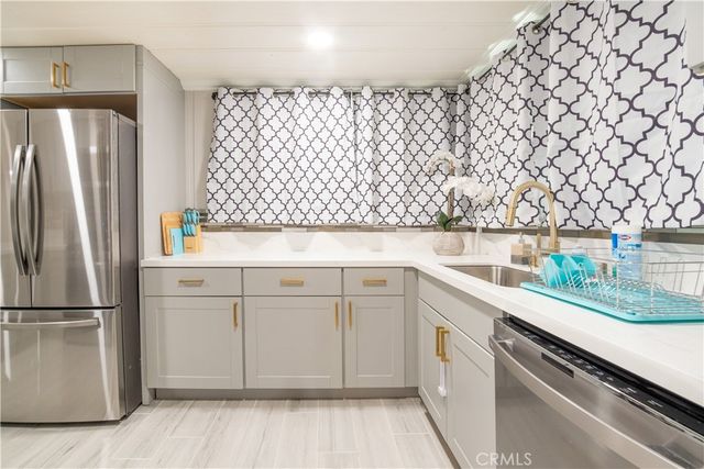 23777 Pioneer Camp Road, Crestline, CA 92325