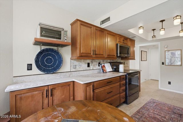 1856 E KRISTA Way, Tempe, AZ 85284