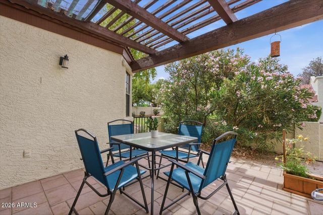 1856 E KRISTA Way, Tempe, AZ 85284
