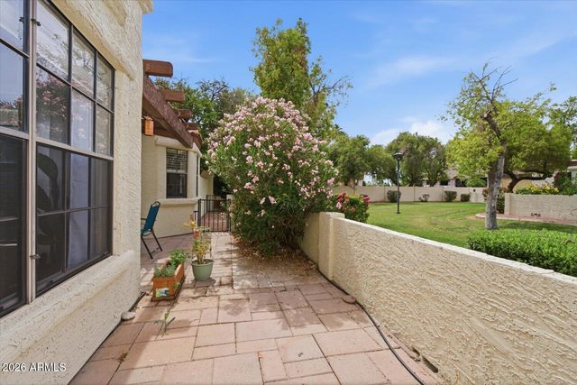1856 E KRISTA Way, Tempe, AZ 85284