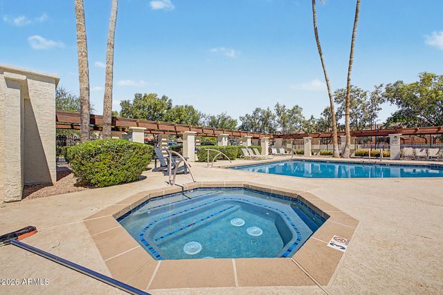 1856 E KRISTA Way, Tempe, AZ 85284