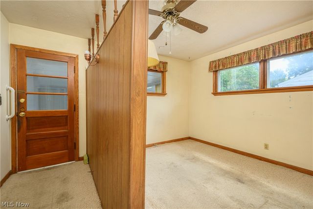 189 36th Street SW, Barberton, OH 44203