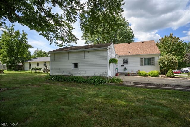 189 36th Street SW, Barberton, OH 44203