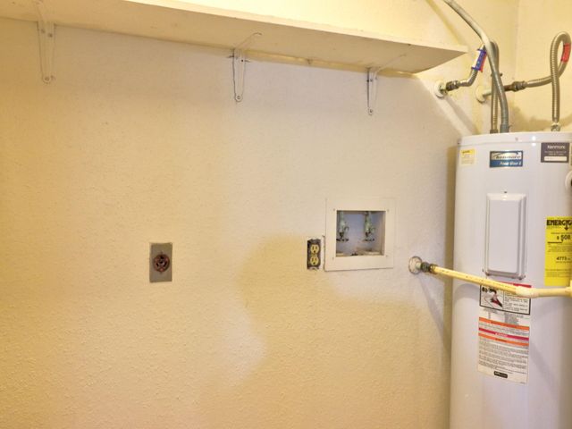 9203 Danforth Way, Houston, TX 77083