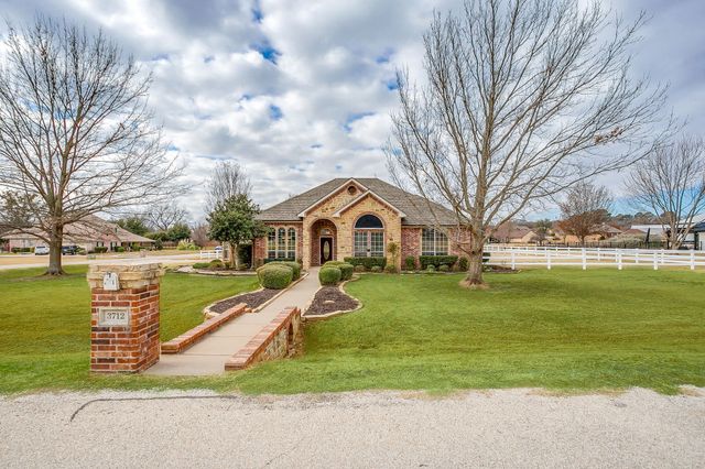 3712 Vista North Drive, Burleson, TX 76028