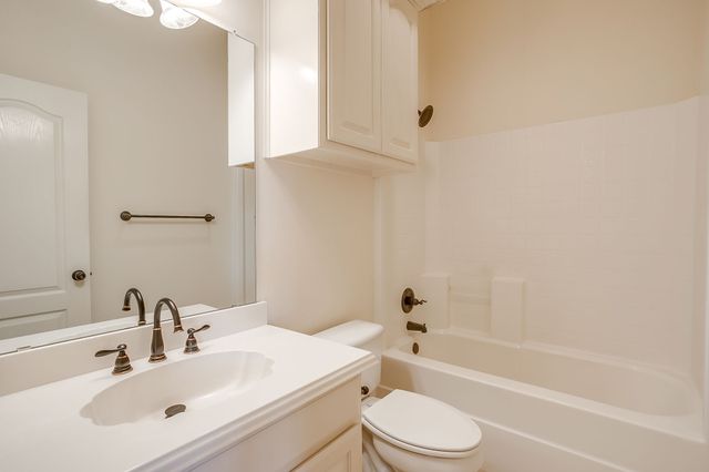 3712 Vista North Drive, Burleson, TX 76028