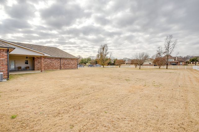 3712 Vista North Drive, Burleson, TX 76028